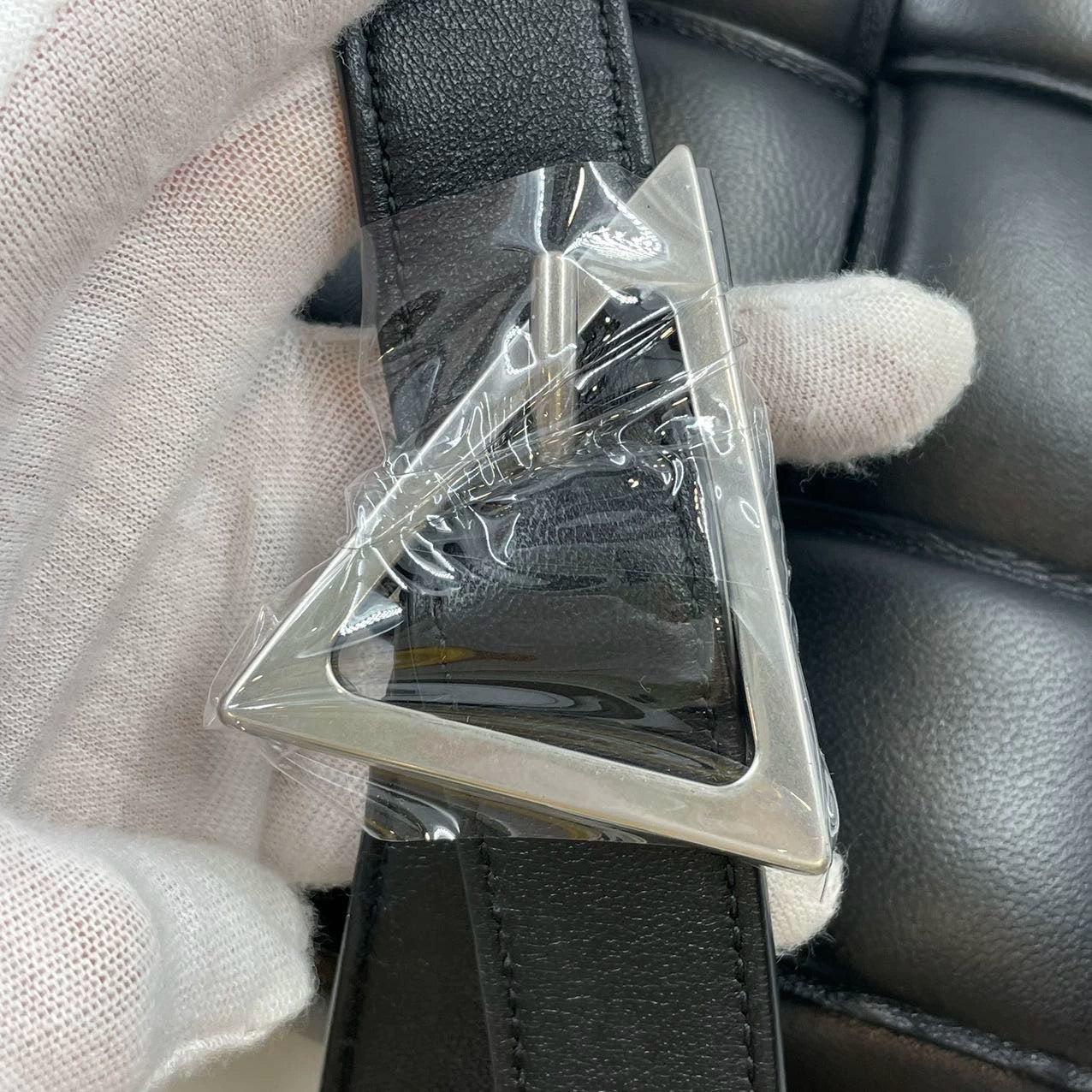 Bottega Veneta Padded Cassette Black Leather For Sale 9