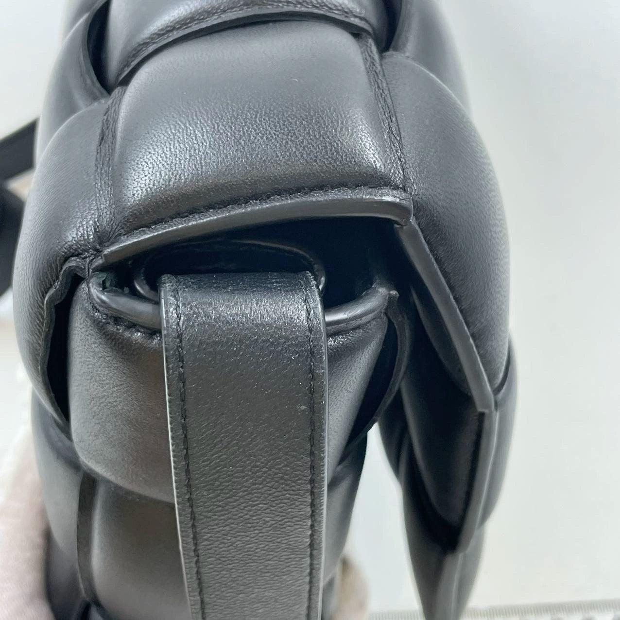 Bottega Veneta Padded Cassette Black Leather For Sale 10