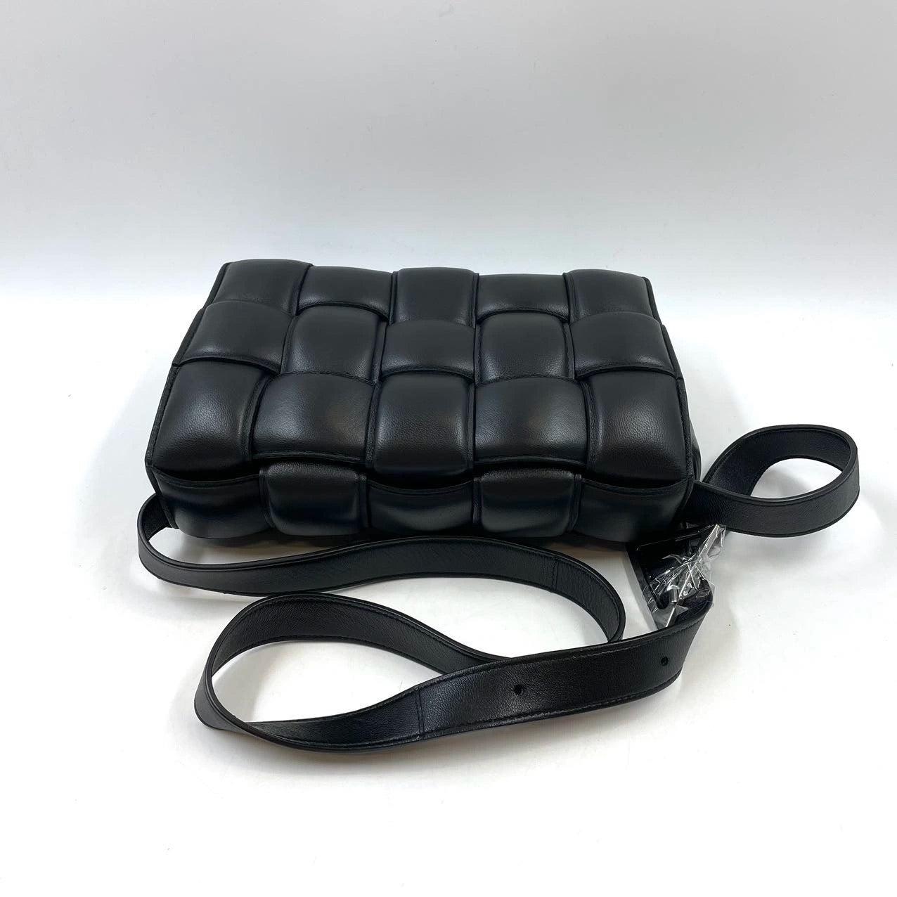 Women's Bottega Veneta Padded Cassette Black Leather For Sale