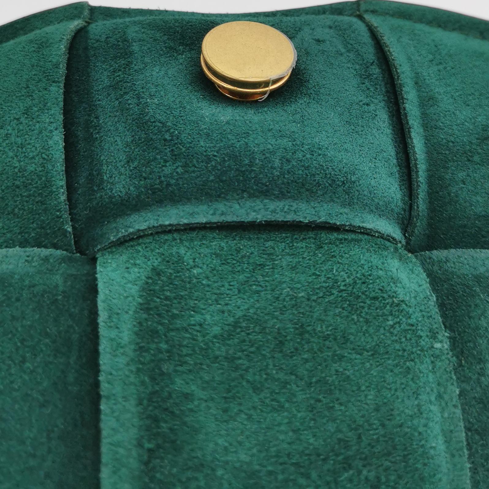 Bottega Veneta Cassette acolchado Piel de ante Verde oscuro Cadena dorada en venta 3