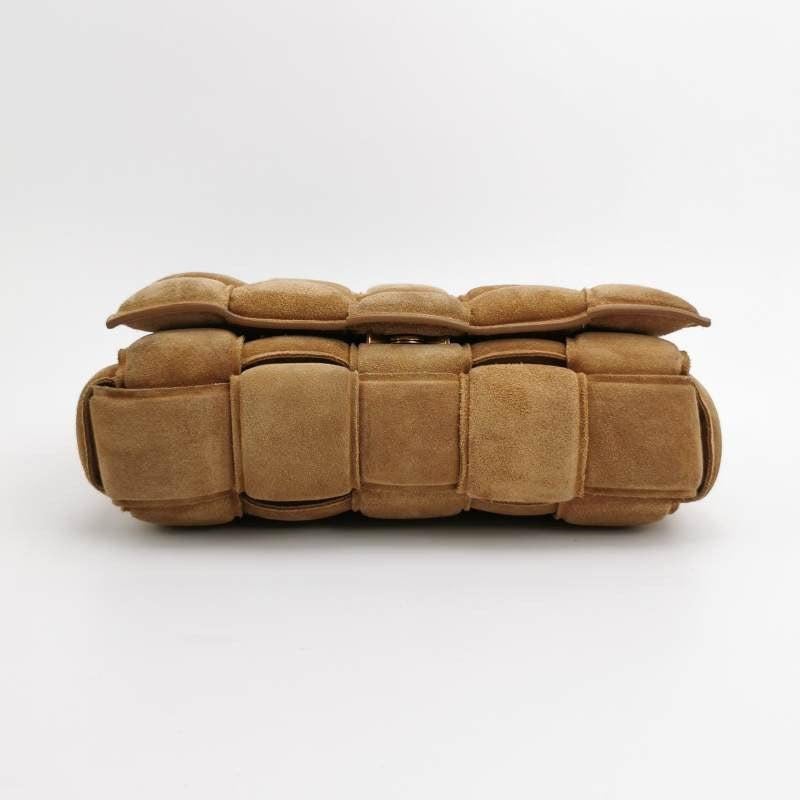 Bottega Veneta Padded Cassette Suede Leather Light Brown Beige In Excellent Condition In AUBERVILLIERS, FR