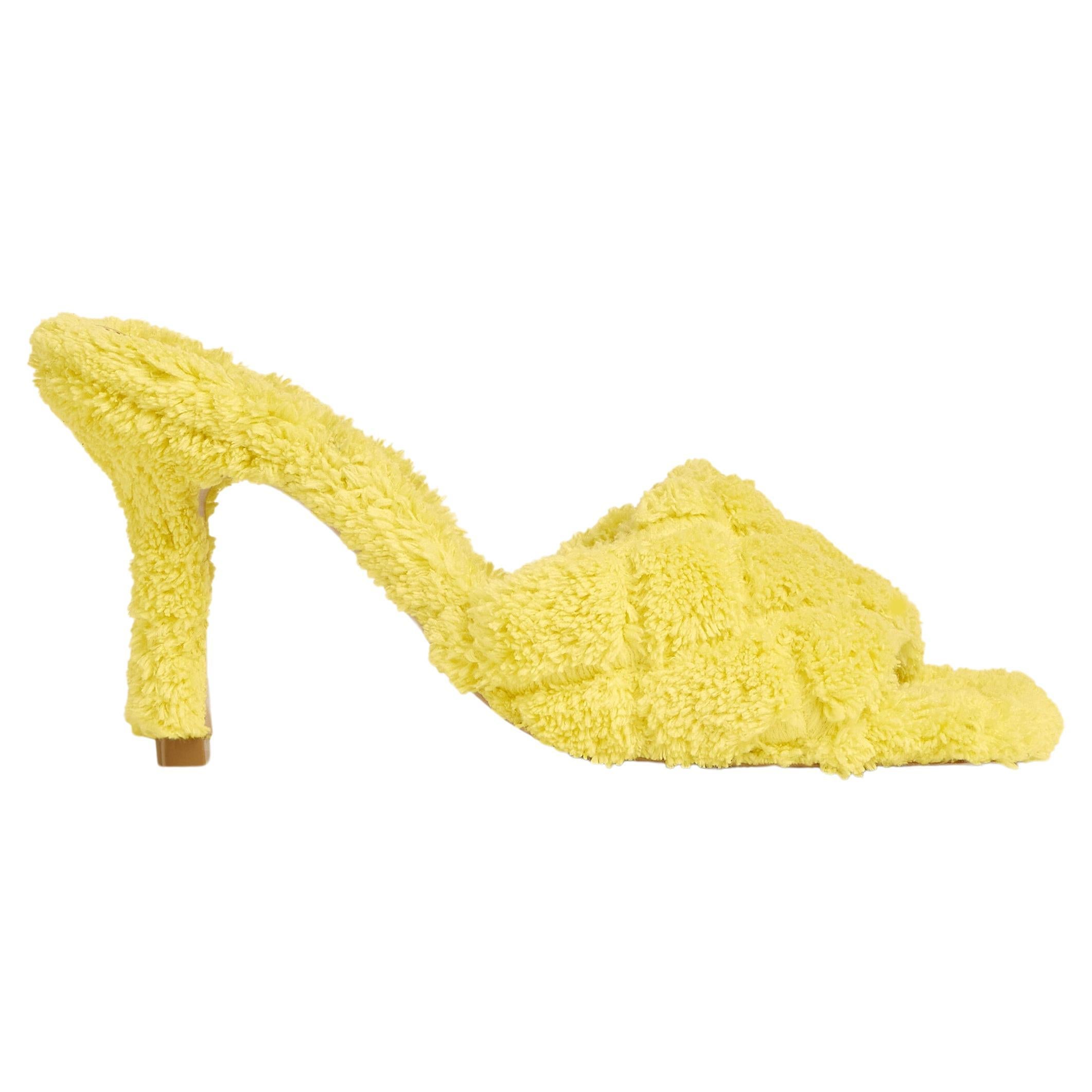 Bottega Veneta Padded Sponge Sandal in Sherbert Sz 37.5 For Sale