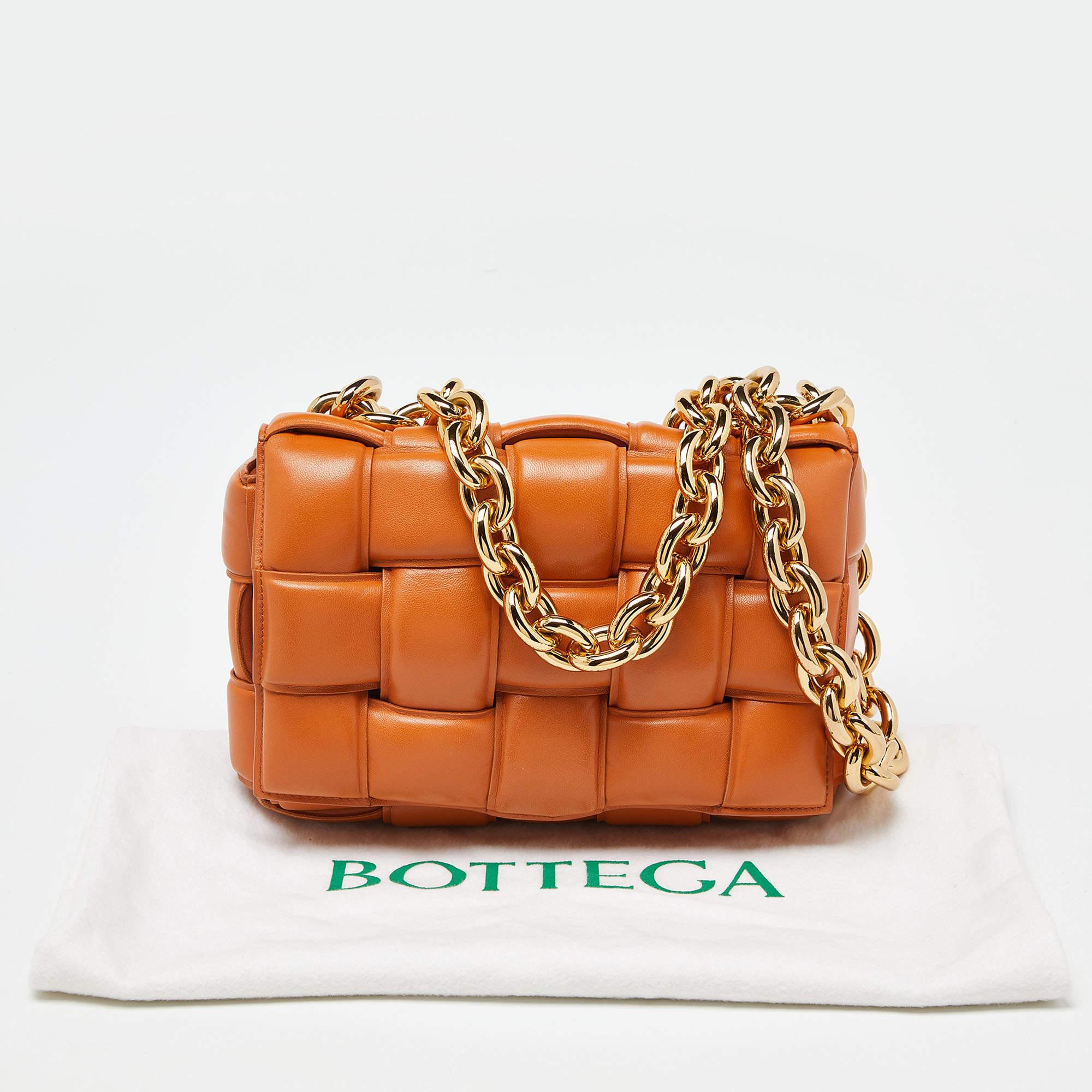 Bottega Veneta Pale Orange Leather Chain Cassette Top Handle Bag For Sale 6