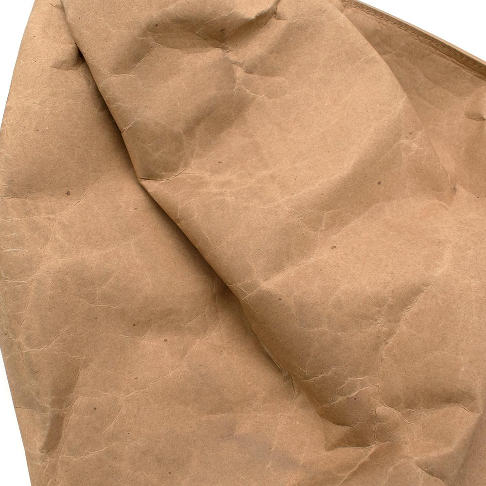 Bottega Veneta Paper Effect Calfskin Lined BV Twist Bag in Kraft In New Condition In London, GB