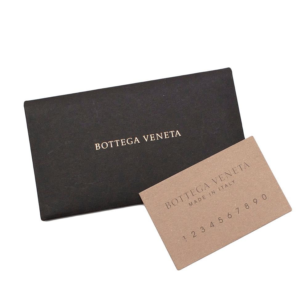 Bottega Veneta Paper Effect Calfskin Lined BV Twist Bag in Kraft 1