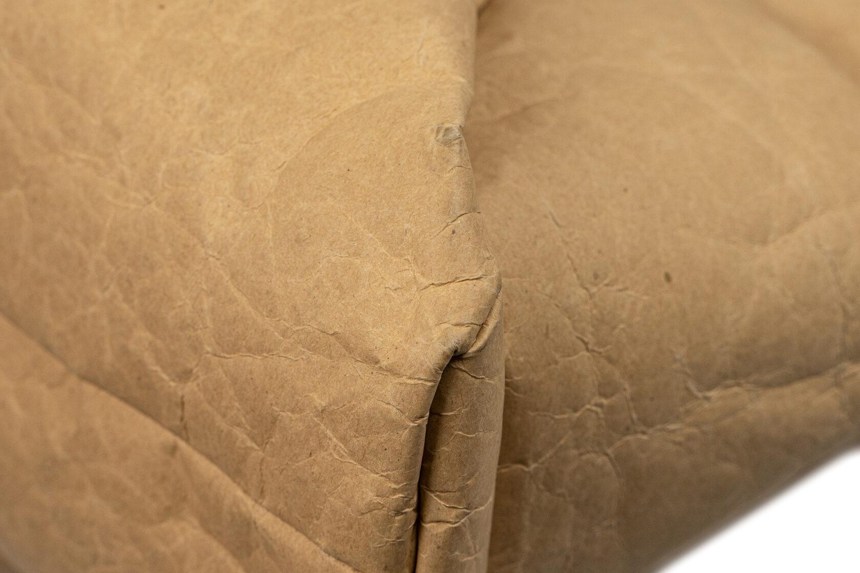 Umhängetasche aus Papier von Bottega Veneta (Braun) im Angebot