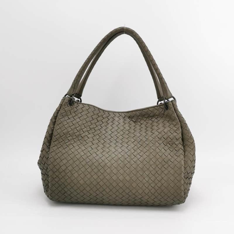 Bottega Veneta Parachute Shoulder Bag Intrecciato Dark Green 33cm In Good Condition In AUBERVILLIERS, FR