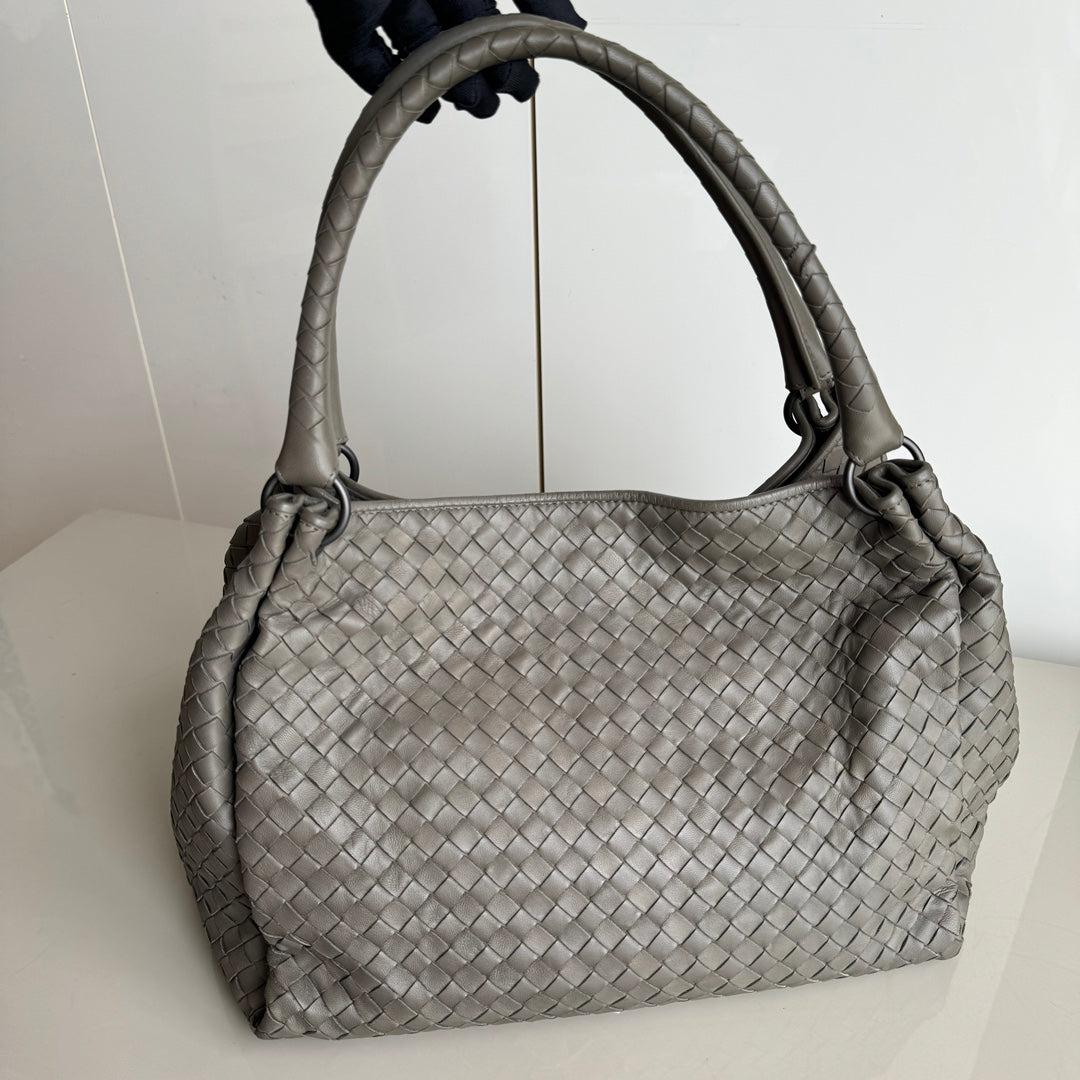 Bottega Veneta Parachute Shoulder Bag Intrecciato Grey 33cm
 These are professional photos of the actual bag offered by Luxbags.
 Condition: EXCELLENT
 Light rubbing around the corners. 
 DETAILS:
 
 Bottega Veneta
 Parachute
 Size: Large
 
