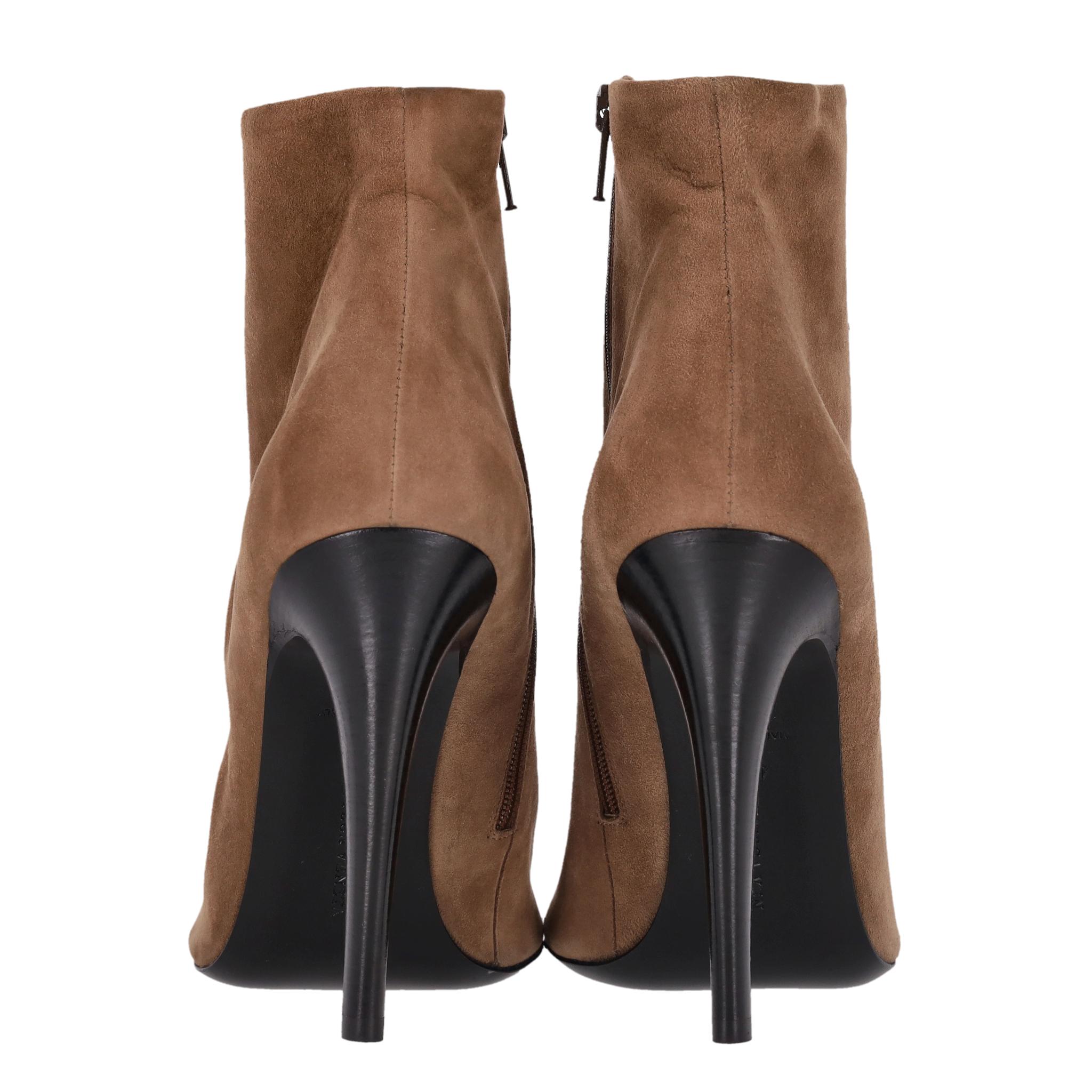 Bottega Veneta Peep Toe-Stiefel aus Wildleder Damen im Angebot