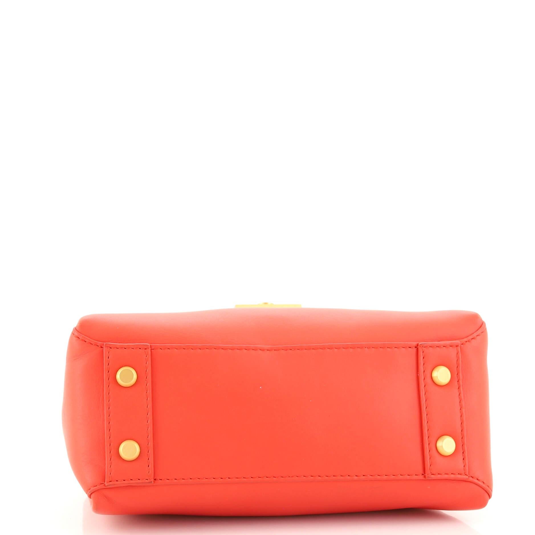 Bottega Veneta Piazza NM Top Handle Bag Leather Mini In Good Condition In NY, NY