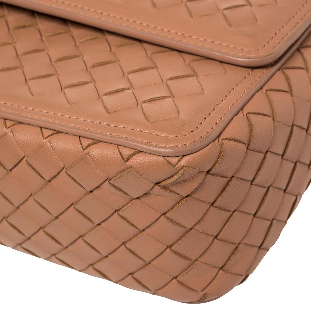 Bottega Veneta Rosa Intrecciato Leder Alumna Top Handle Tasche 5