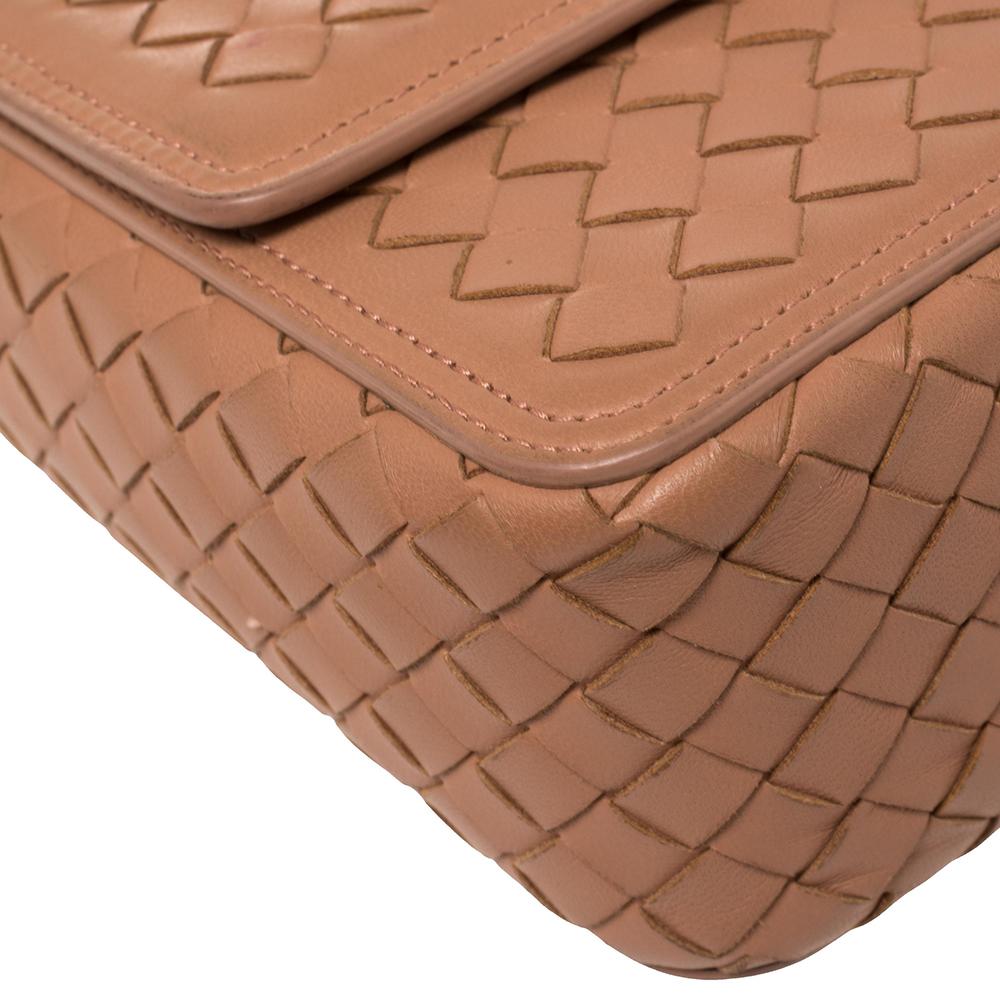 Bottega Veneta Rosa Intrecciato Leder Alumna Top Handle Tasche 4