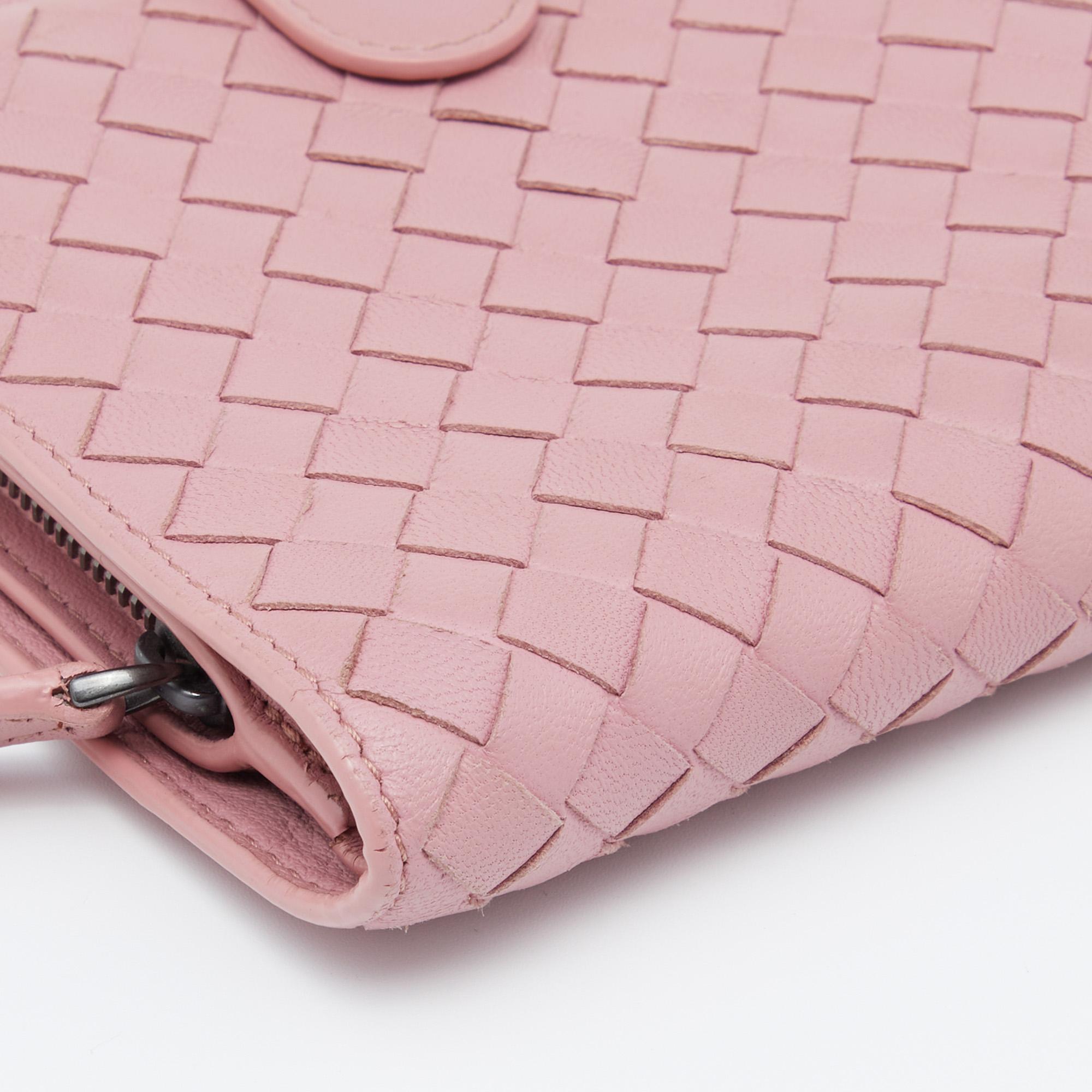 Brown Bottega Veneta Pink Intrecciato Leather Compact Wallet