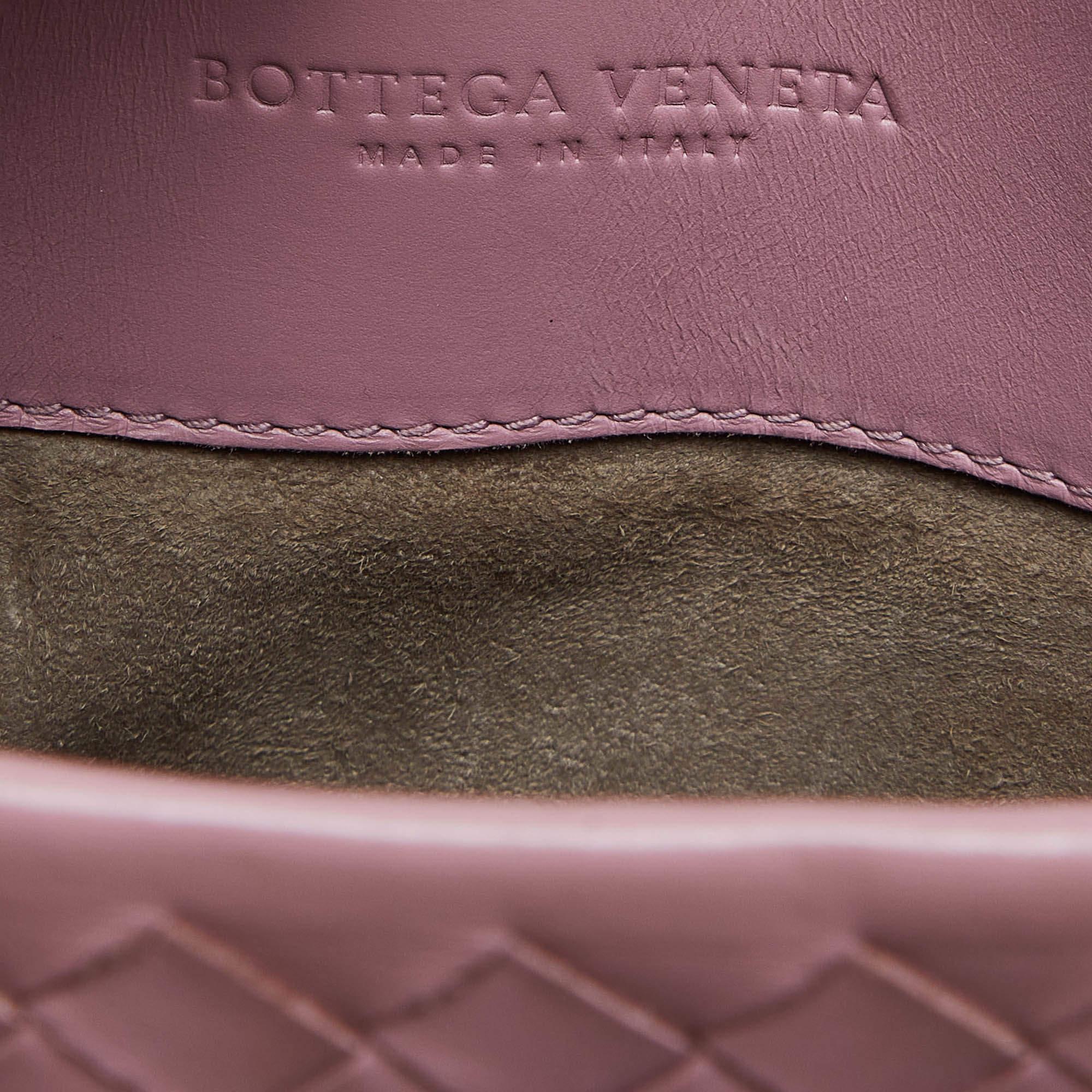 Bottega Veneta Pink Intrecciato Leather Small Roma Tote For Sale 8
