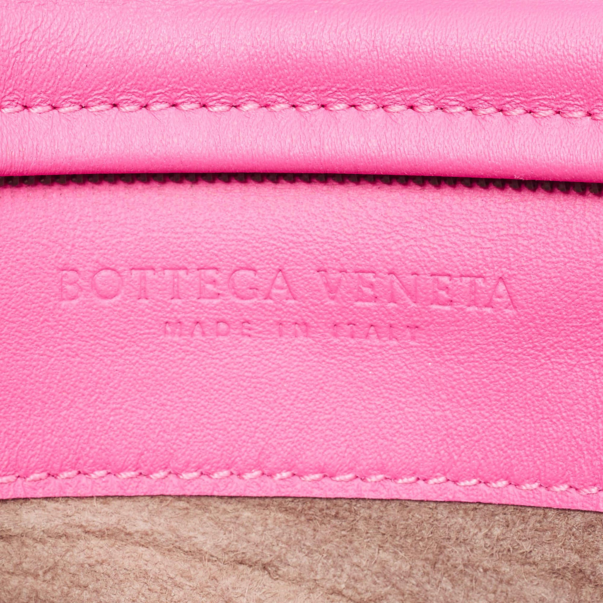 Bottega Veneta Pink Intrecciato Leather Twist Lock Flap Clutch 7