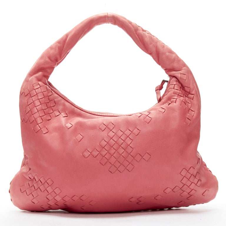 BOTTEGA pink Intrecciato woven leather medium top handle hobo