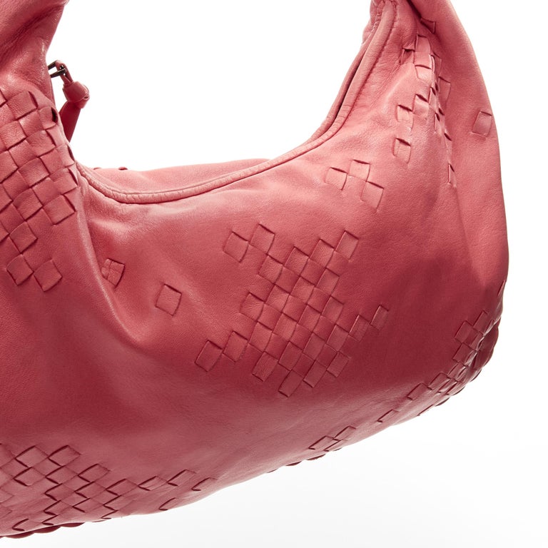 BOTTEGA pink Intrecciato woven leather medium top handle hobo