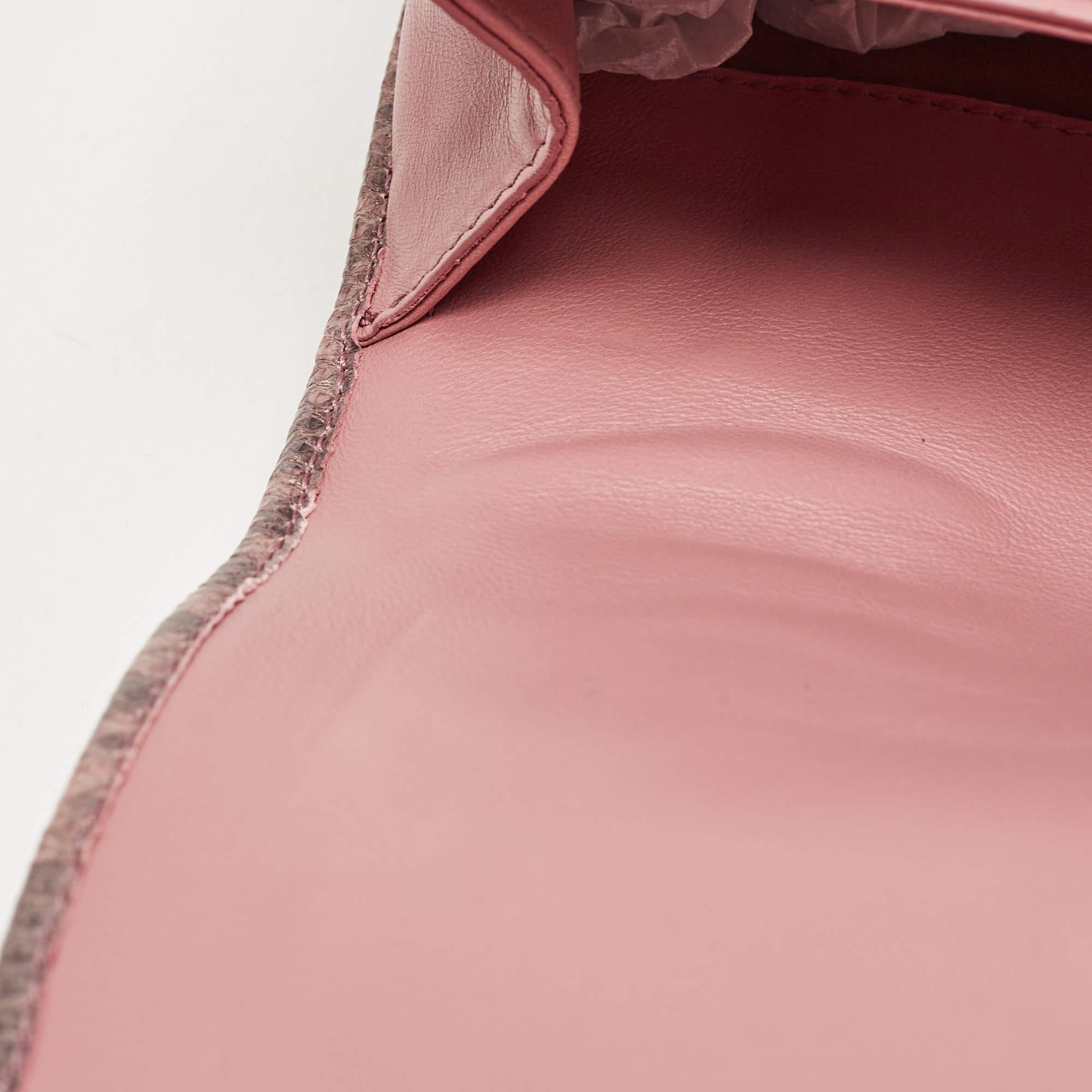 Women's Bottega Veneta Pink Karung and Intrecciato Leather Flap Crossbody Bag For Sale