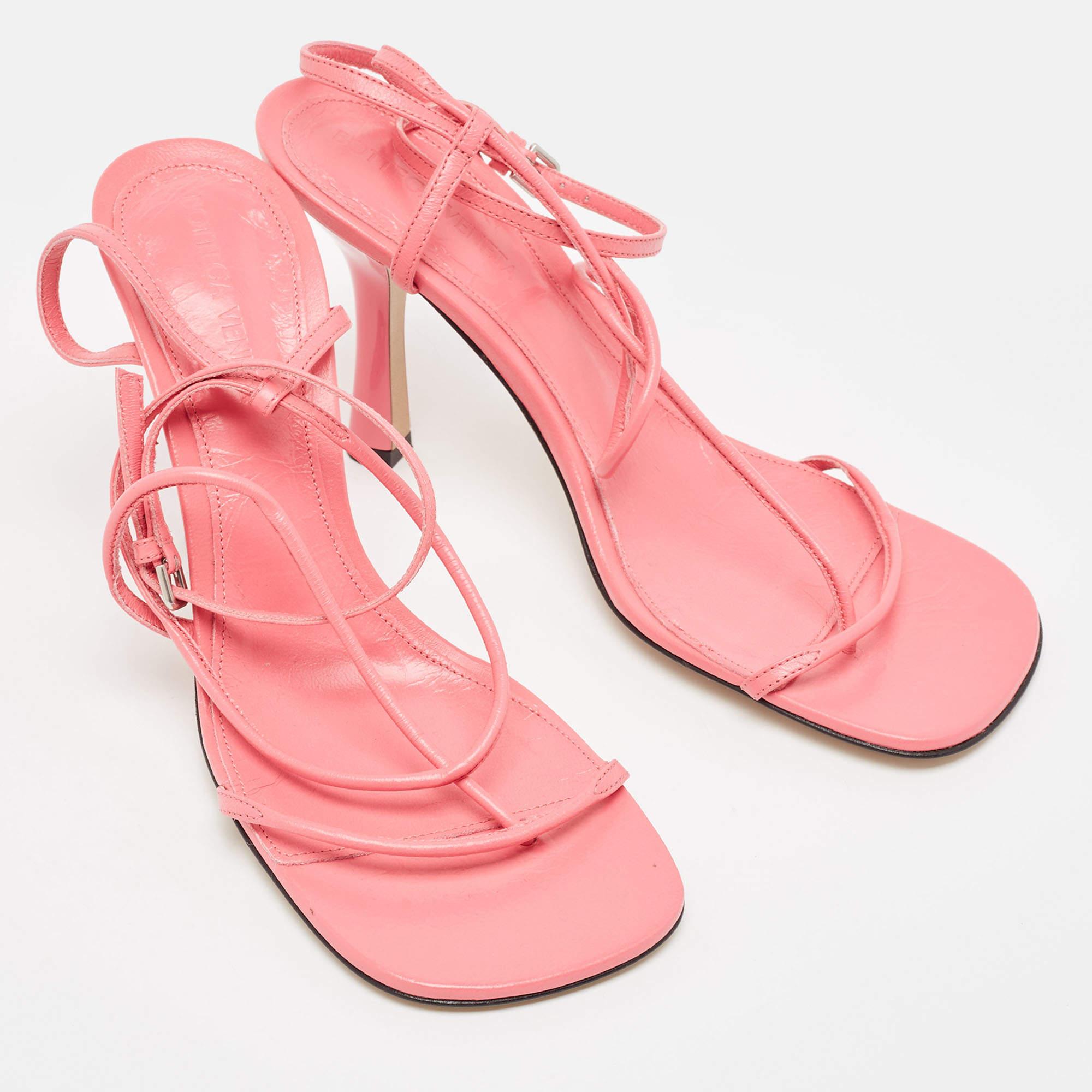 Women's Bottega Veneta Pink Leather Ankle Strap Sandals Size 37 For Sale