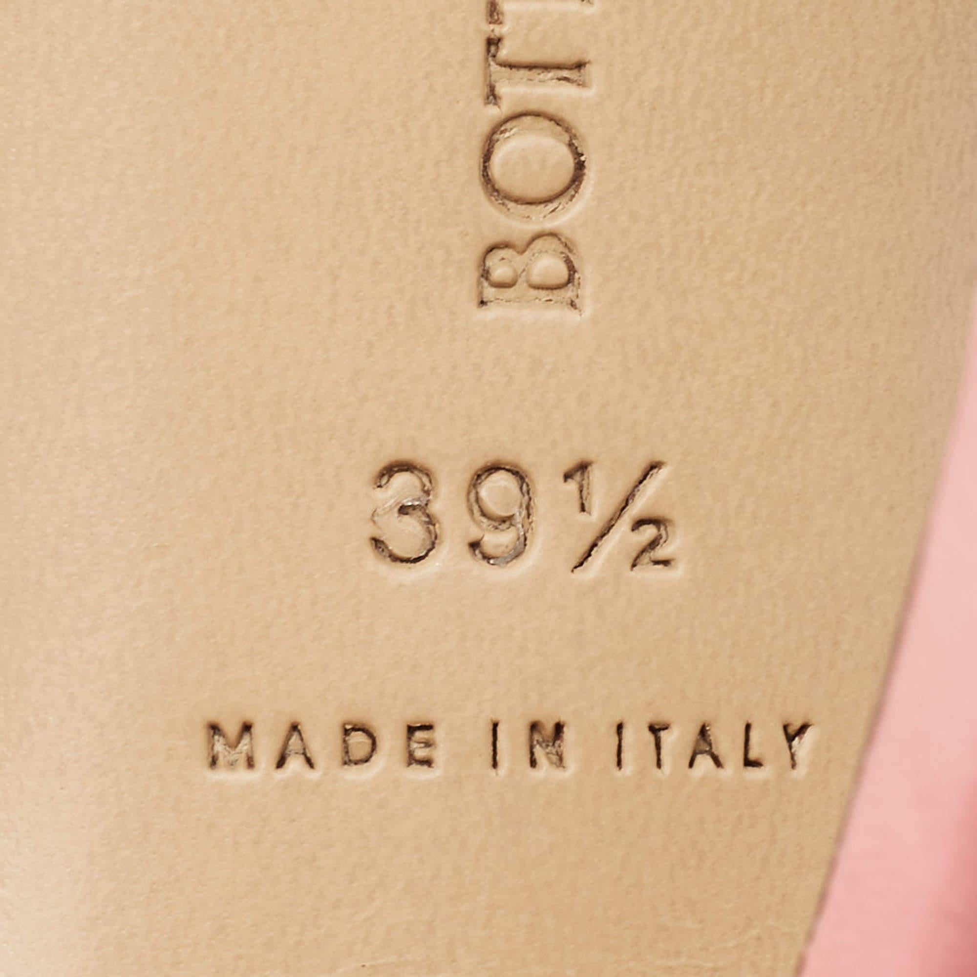 Bottega Veneta Pink Leather Lido Slide Sandals Size 39.5 For Sale 1