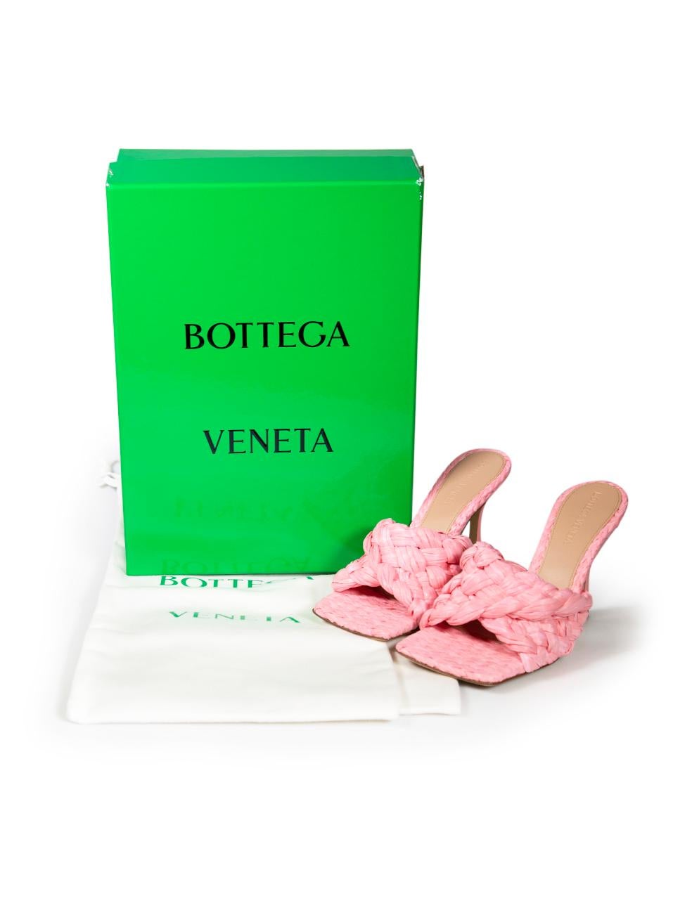 Bottega Veneta Pink Raffia Intrecciato Stretch Sandals Size IT 36 For Sale 1