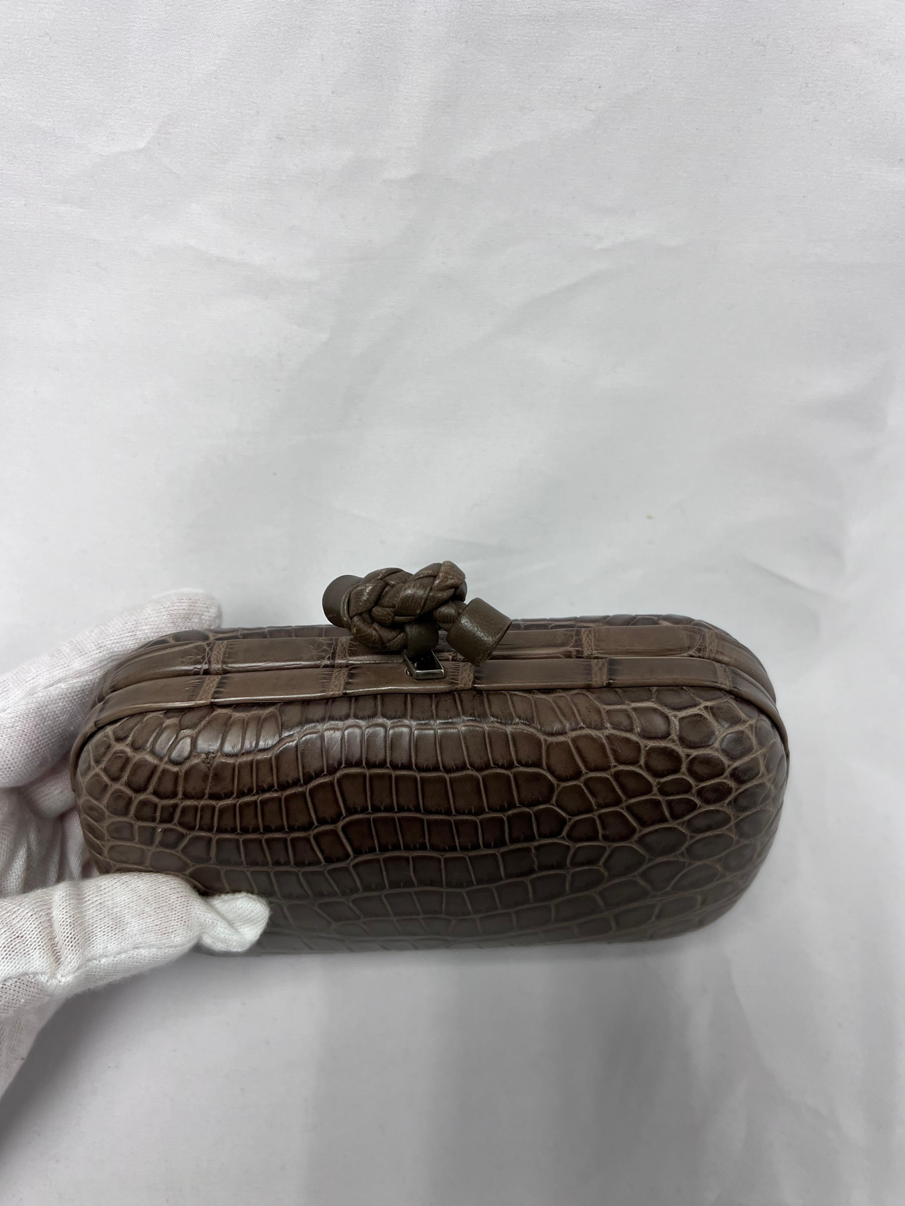 Black Bottega Veneta Pochette Knot Brown Crocodile Clutch Bag For Sale