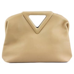 Bottega Veneta Point Medium Leather Tote Bag