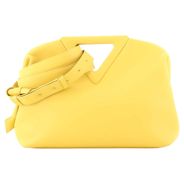 Bottega Point Shoulder Bag Leather Medium For Sale at 1stDibs