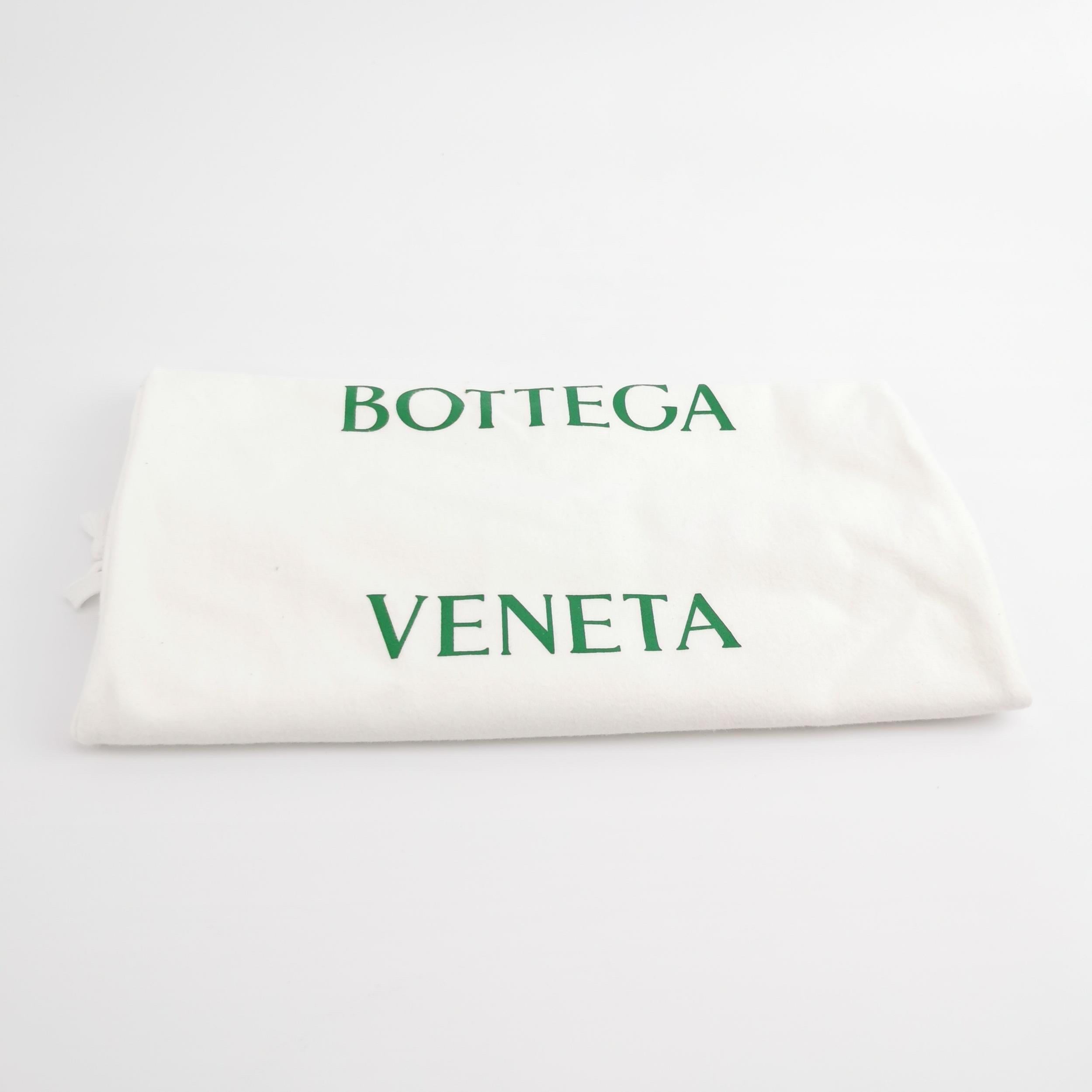 Bottega Veneta Bolsa Piel de Becerro Rojo Ladrillo Grande en venta 1