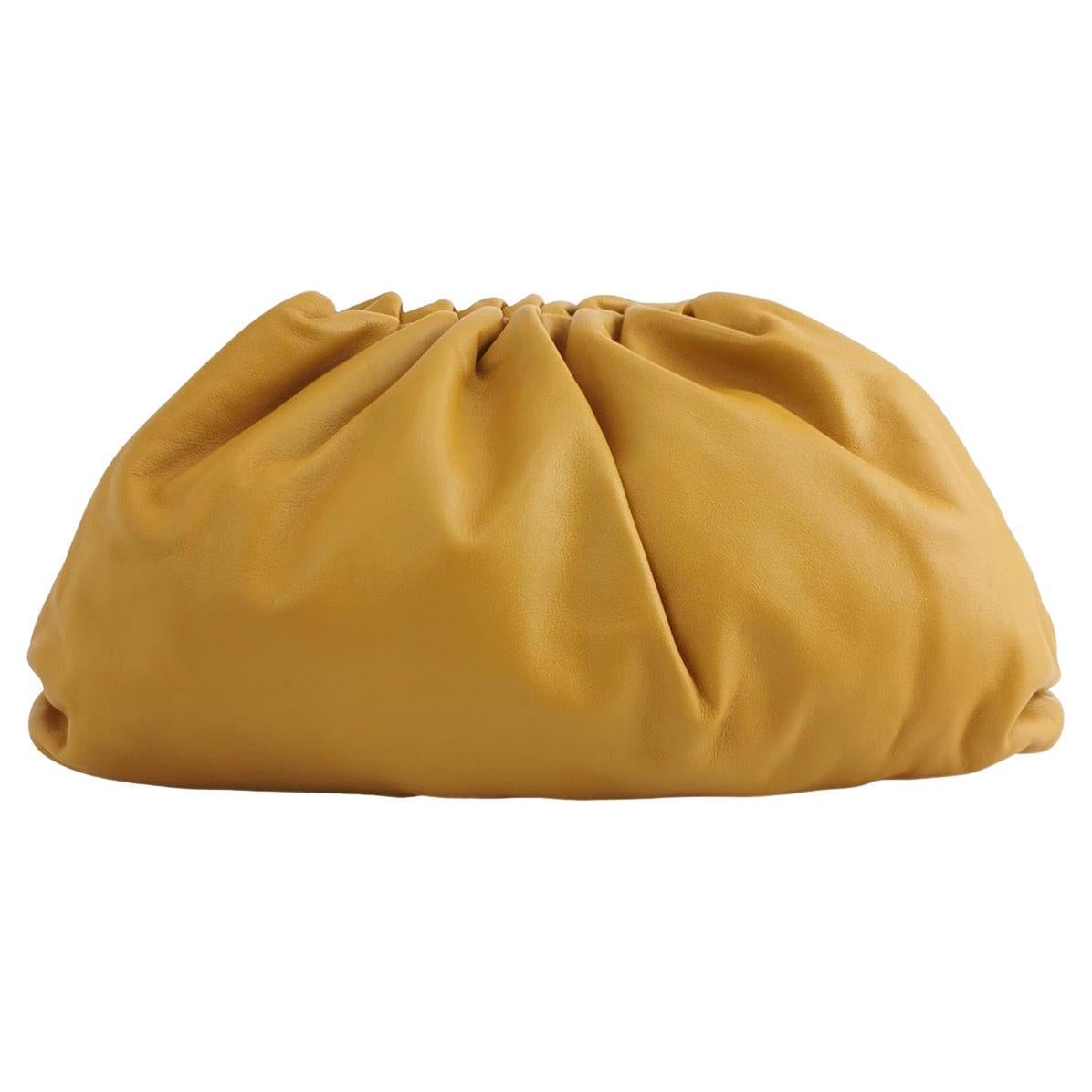Bottega Veneta Marsupio in pelle di vitello giallo grande
