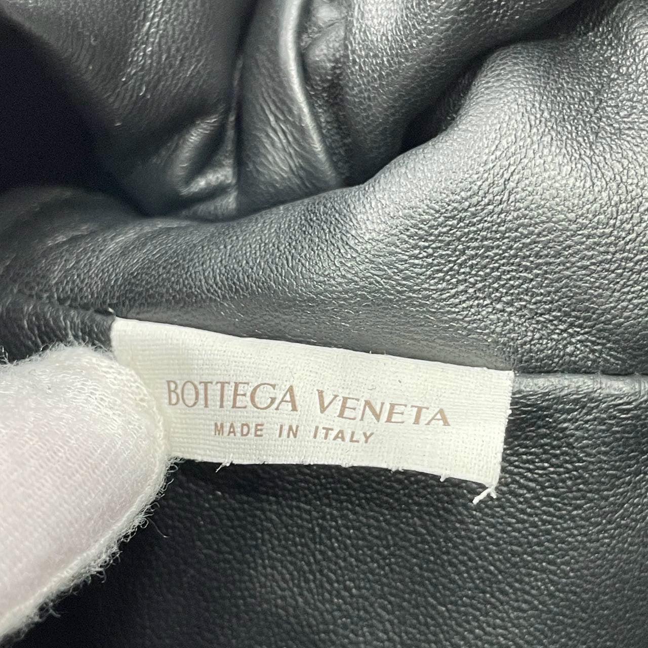 Bottega Veneta Pouch Large Intrecciato Black Calfskin Leather Clutch For Sale 6