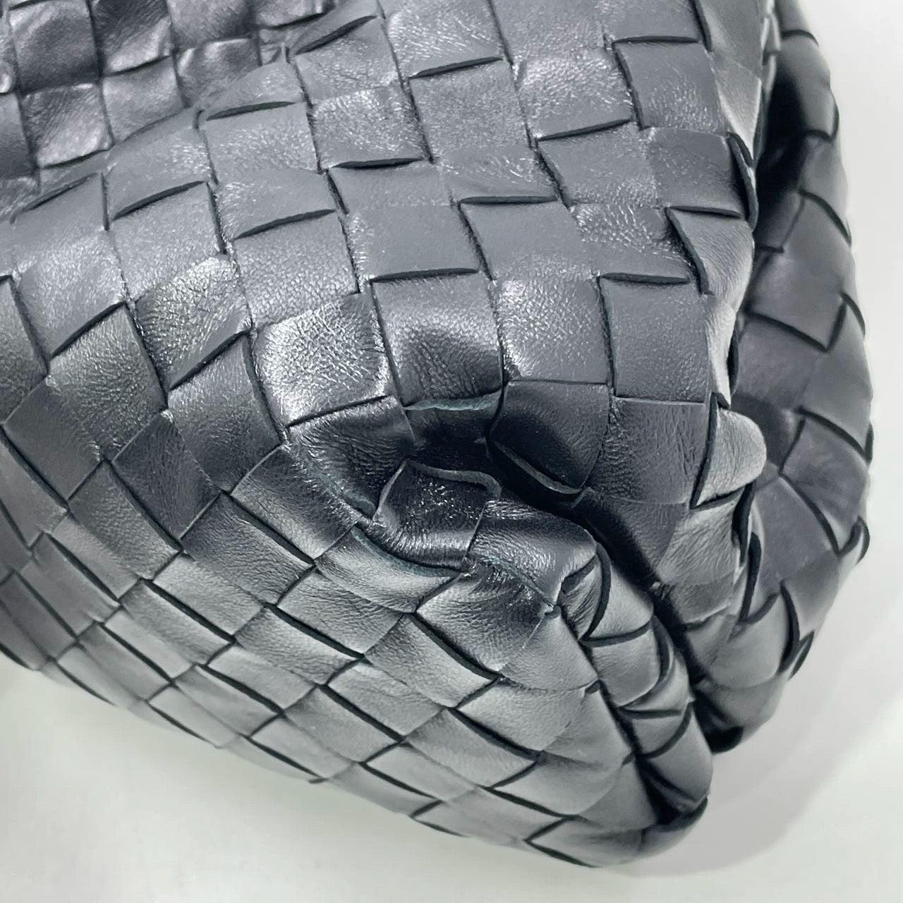 Bottega Veneta Pouch Large Intrecciato Black Calfskin Leather Clutch For Sale 13