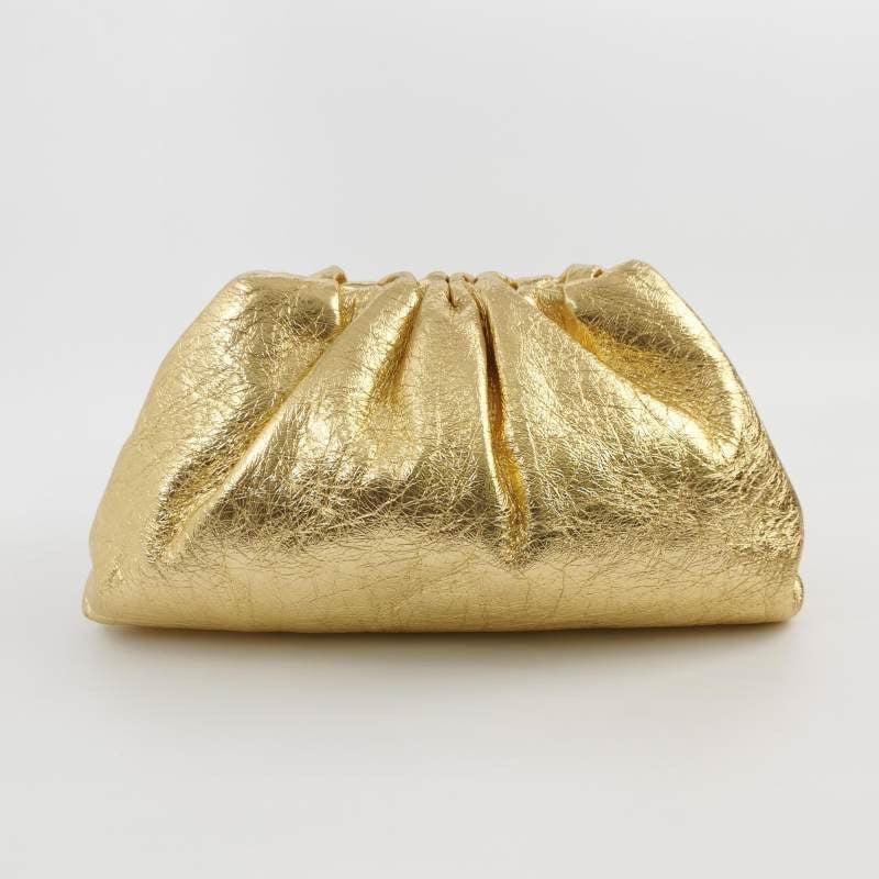 Bottega Veneta Pouch Large Metallic Gold Wrinkled Leather In Excellent Condition In AUBERVILLIERS, FR