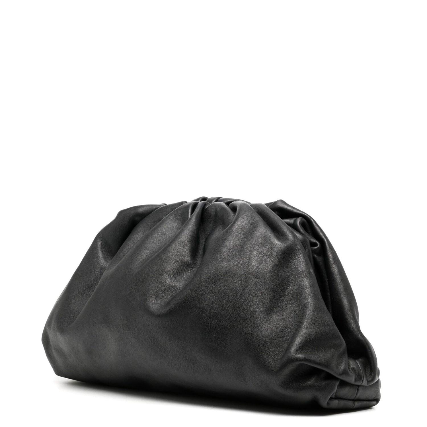 Black leather
Main compartment
Debossed internal logo
Smoothing finish
Gathered detailing
Magnetic closure
Comes with dust bag
Condition: Very Good
This pre-loved bag is in good condition, with slight marks to the lining and some scratches on the