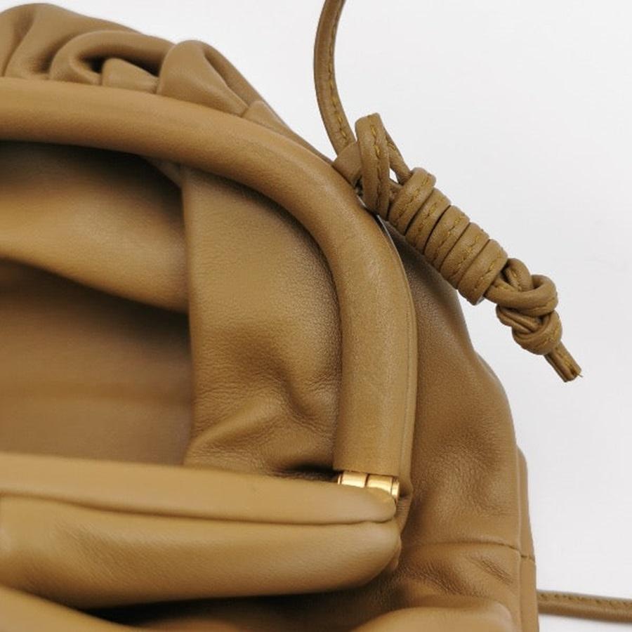 Bottega Veneta Pouch Mini Brown Leather For Sale 8