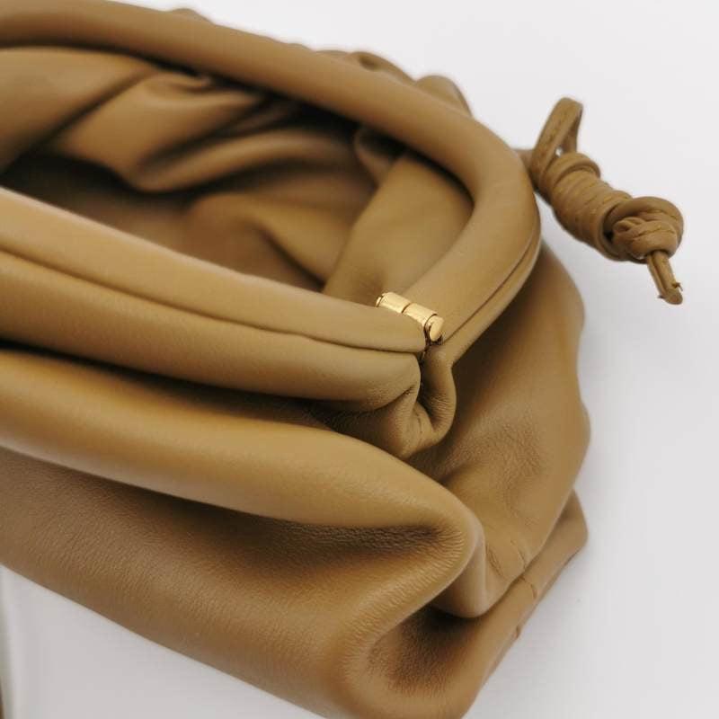 Bottega Veneta Pouch Mini Brown Leather For Sale 4