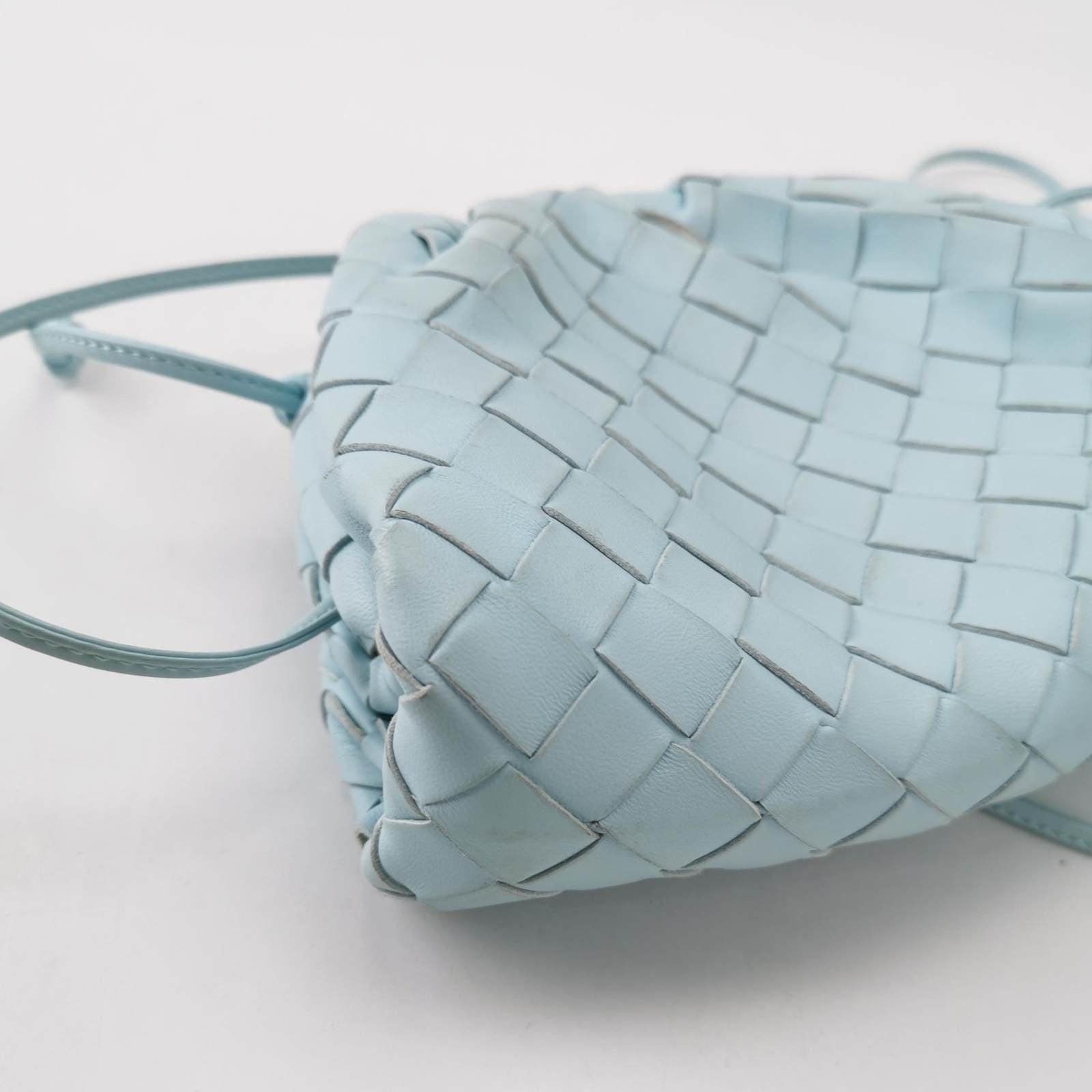 Bottega Veneta Pouch Mini Intrecciato Blue Lambskin Leather Crossbody Bag 4