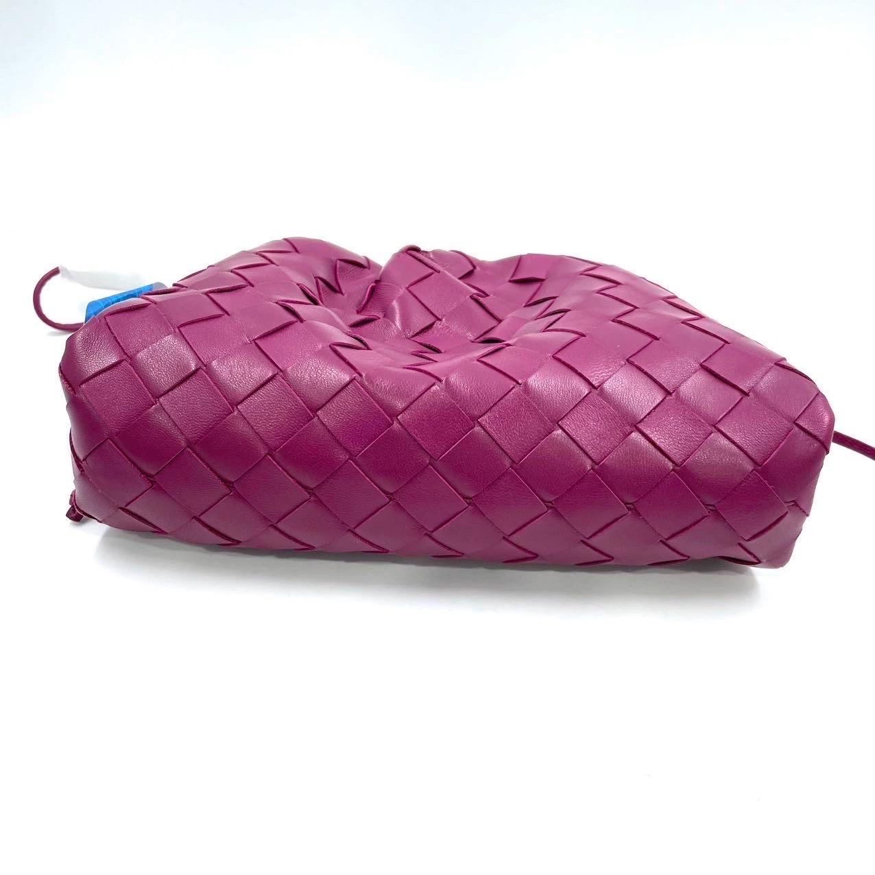 Bottega Veneta Pouch Mini Intrecciato Burgundy Lambskin Leather Crossbody Bag For Sale 3