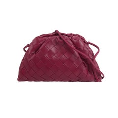 Bottega Veneta Pouch Mini Intrecciato Borgogna in pelle d
agnello Crossbody