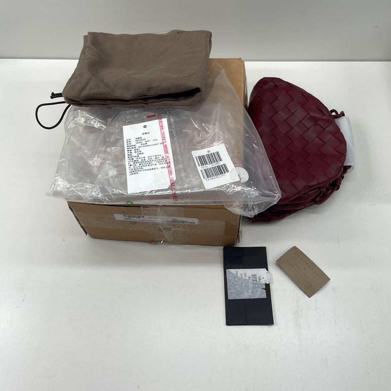 Bottega Veneta Pouch Mini Intrecciato Burgundy Leather Crossbody Bag 3