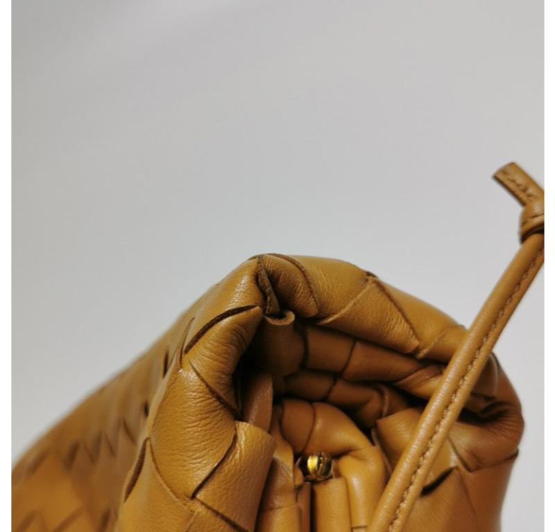 Bottega Veneta Pouch Mini Intrecciato Camel Lambskin Leather Crossbody Bag For Sale 7
