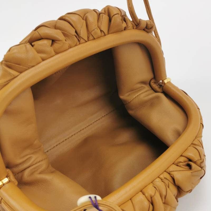 Bottega Veneta Pouch Mini Intrecciato Camel Lambskin Leather Crossbody Bag In Excellent Condition For Sale In AUBERVILLIERS, FR
