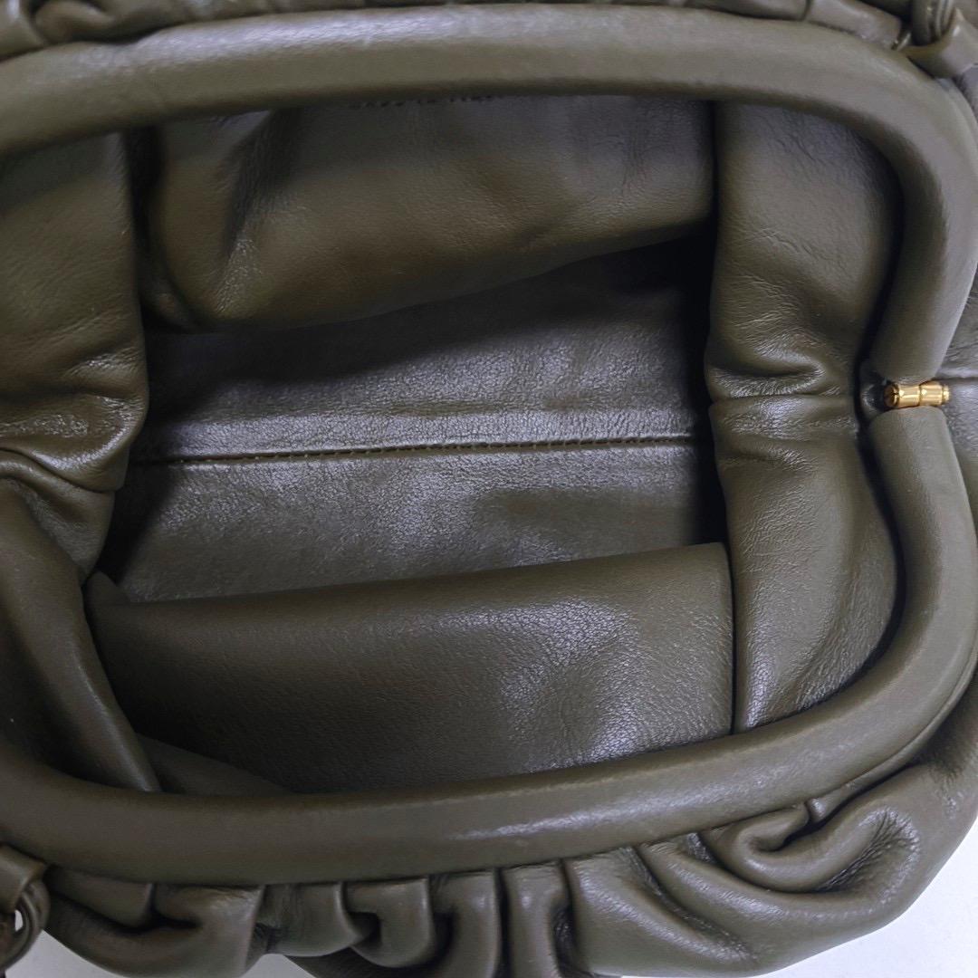 Bottega Veneta Pouch Mini Khaki Dark Green Lambskin Leather Crossbody Bag For Sale 2