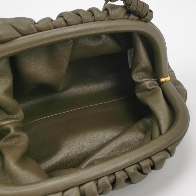 Bottega Veneta Pouch Mini Leather Dark Green 3