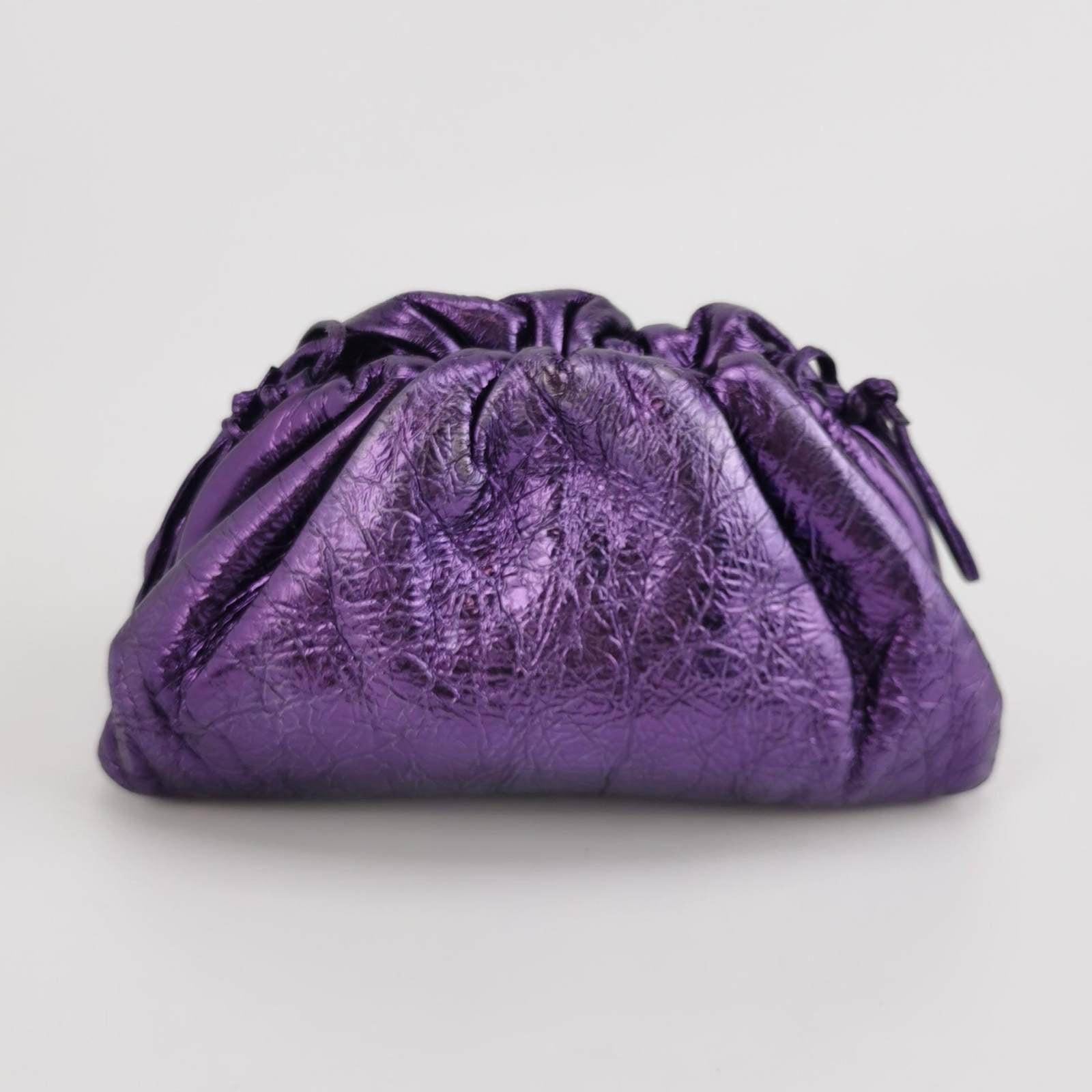 Women's Bottega Veneta Pouch Mini Metallic Purple Leather