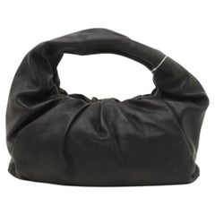 Bottega Veneta Pouch With Handle Large Black Calfskin Leather