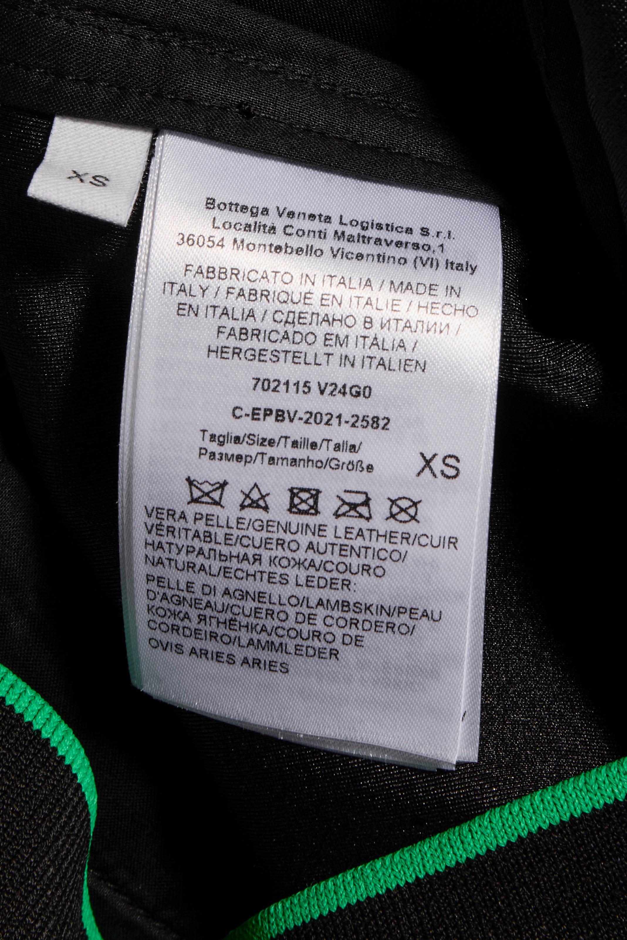 Bottega Veneta Pre-Fall 2021 Pantalones de pata ancha en piel de cordero negra XS en venta 5