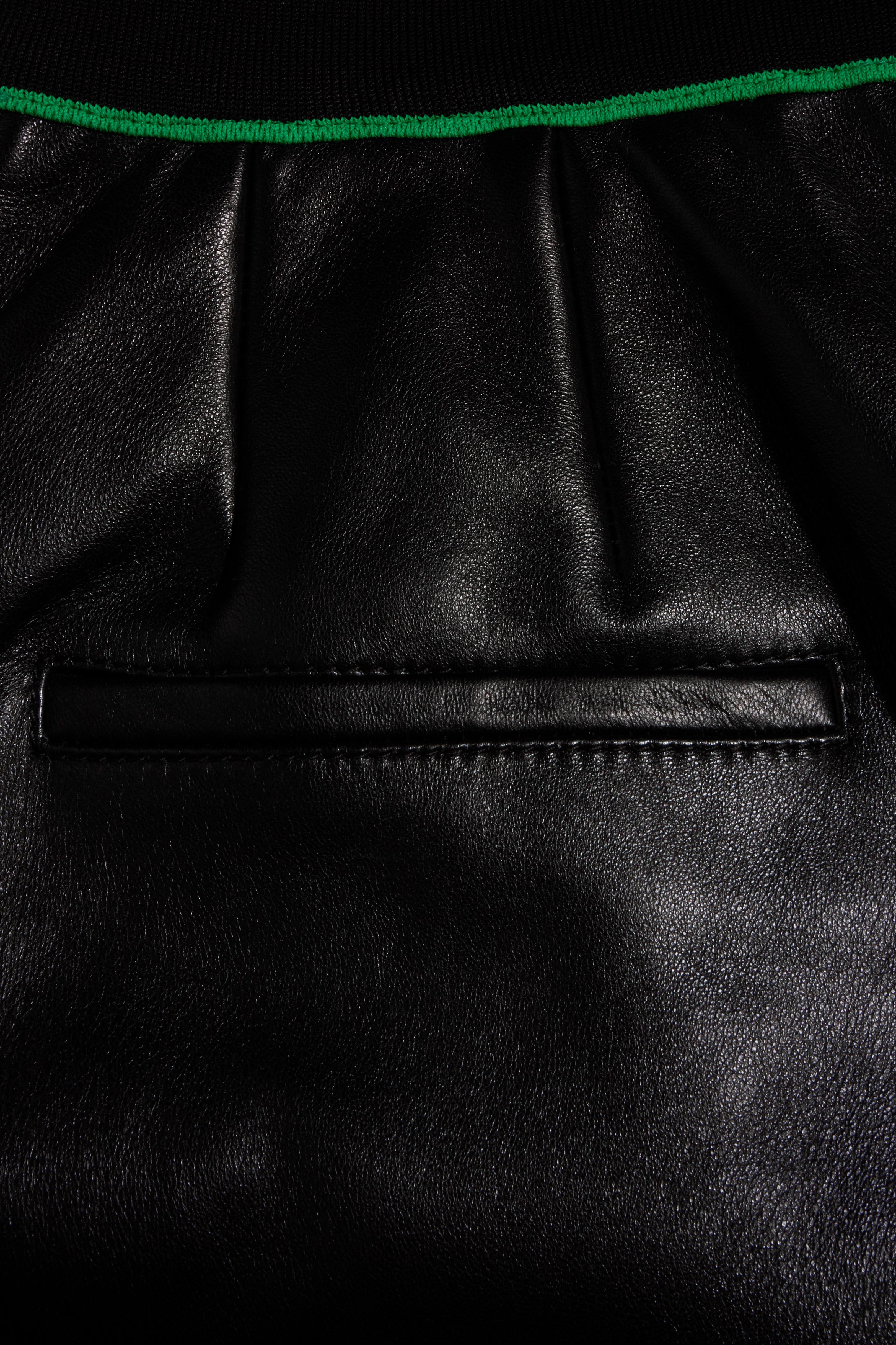 Bottega Veneta Pre-Fall 2021 Pantalones de pata ancha en piel de cordero negra XS en venta 2