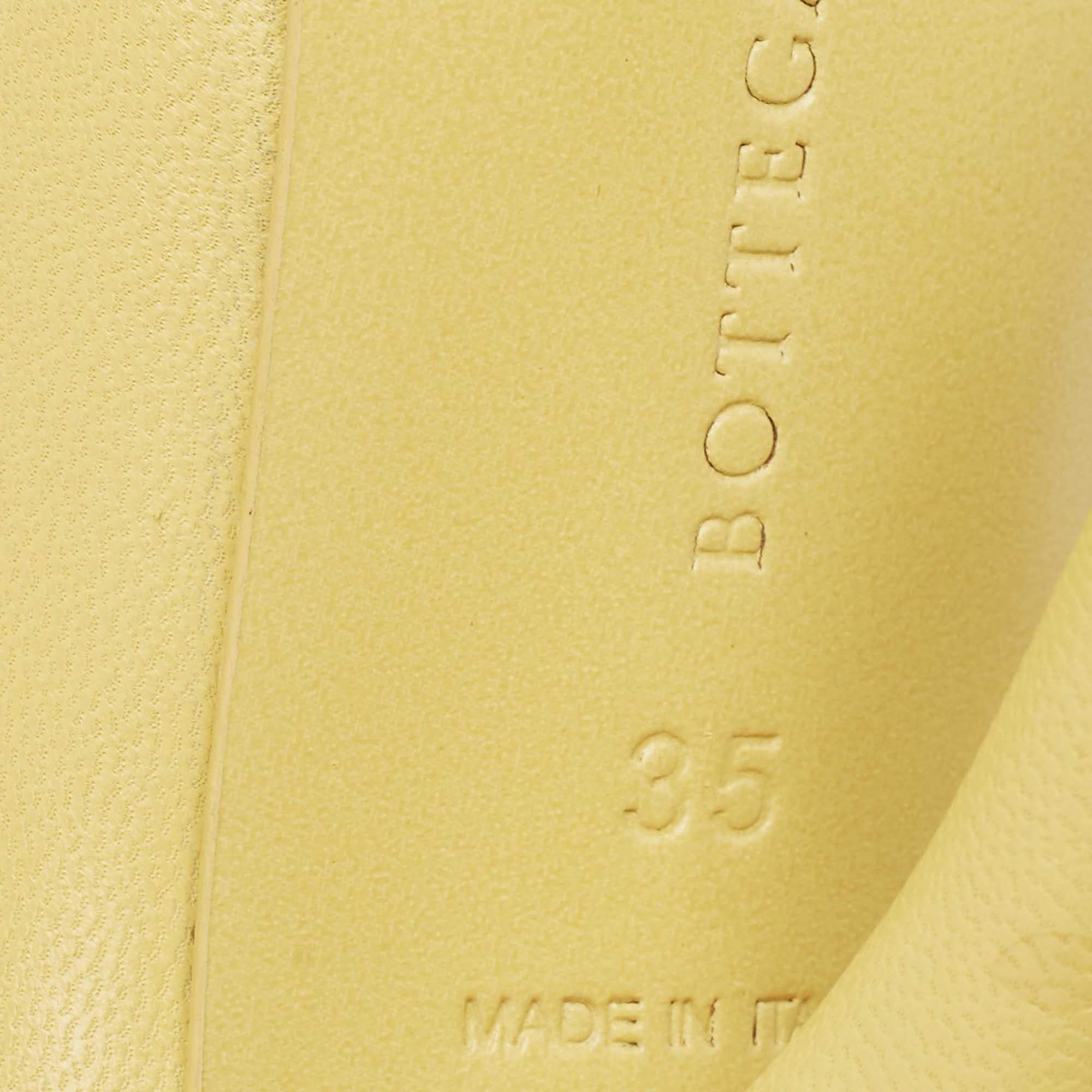 Bottega Veneta Primerose Gelbe Leder Pumps mit Schleife verschönert Größe 35 im Angebot 4