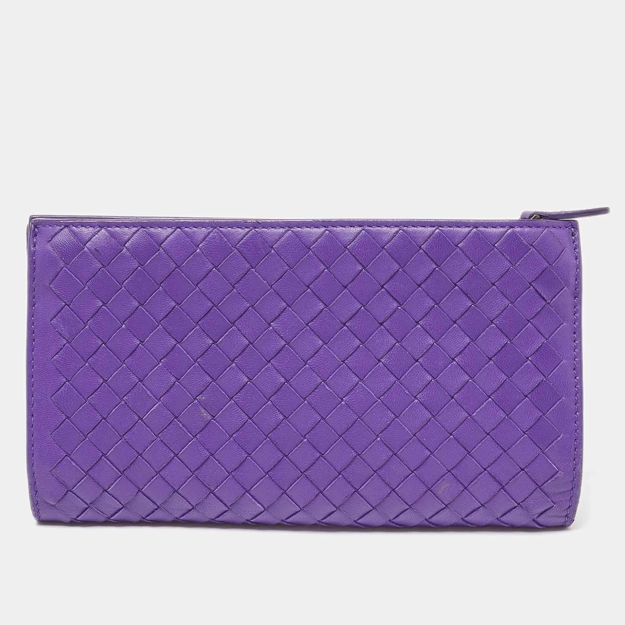 Bottega Veneta Purple Intrecciato Leather Bifold Organizer Wallet For Sale 2